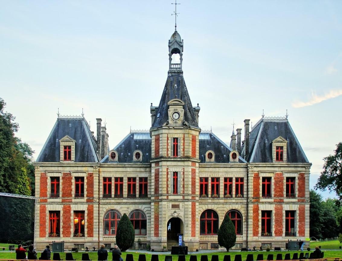 Chateau De Walmath Saint-Laurent-les-Églises Extérieur photo