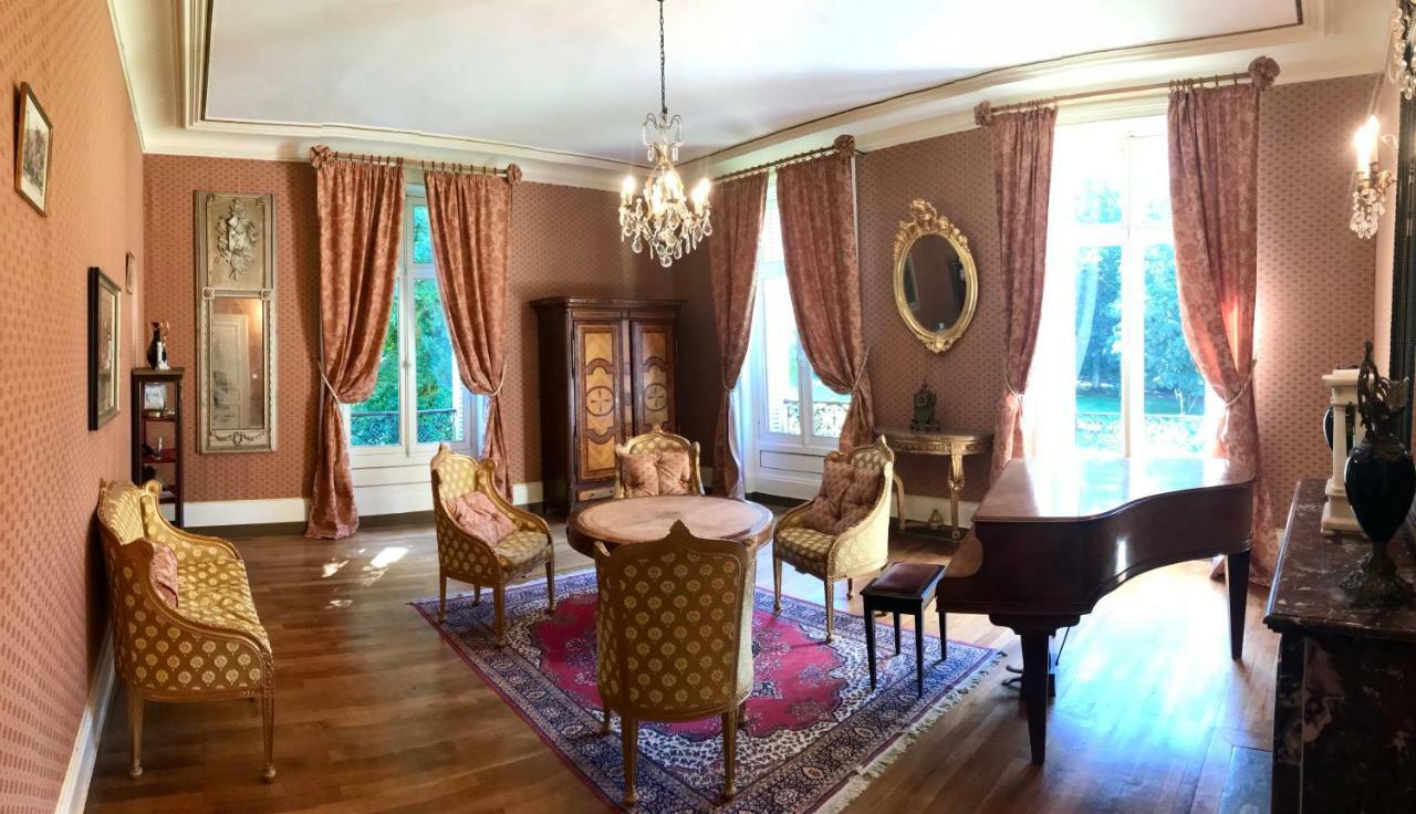 Chateau De Walmath Saint-Laurent-les-Églises Extérieur photo